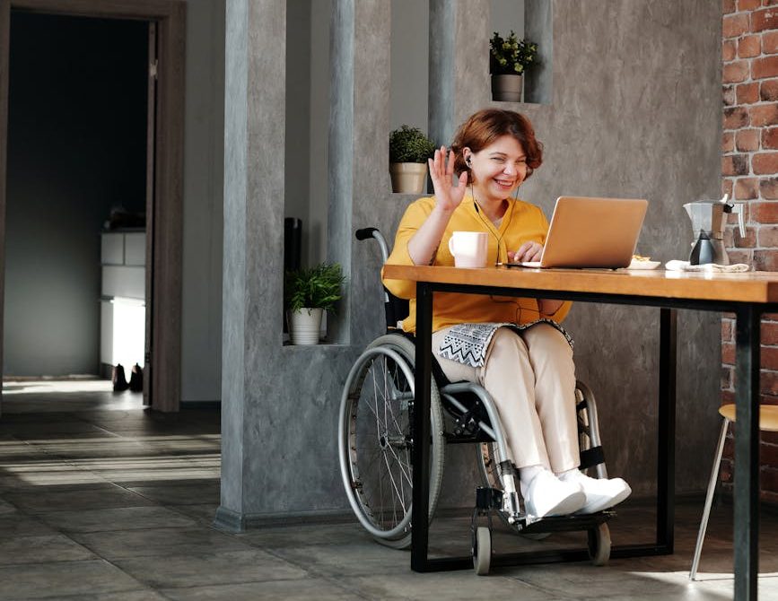 Using Your Skills to Serve: Virtual Volunteering for Midlife Women