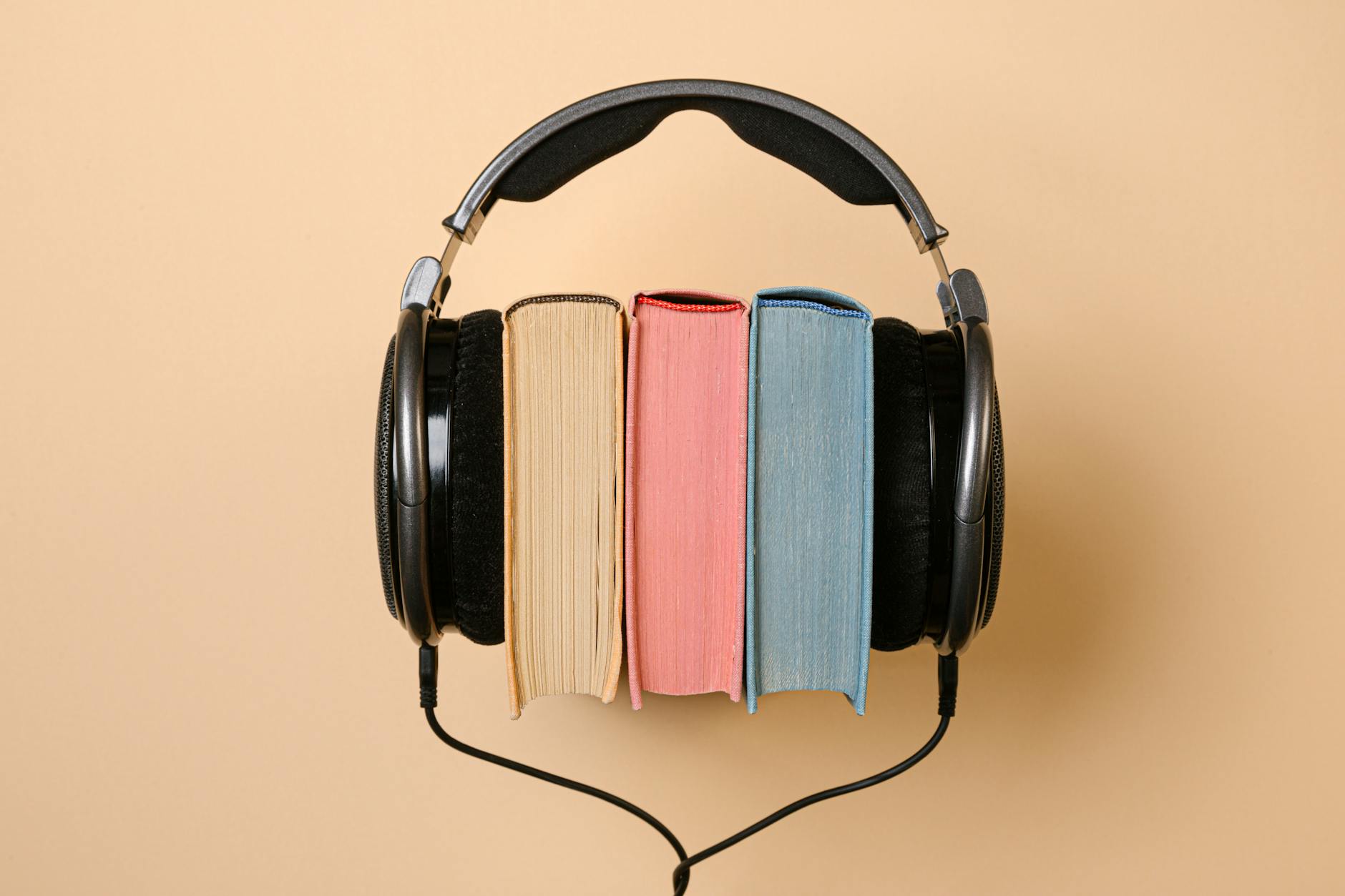 How to Enjoy Audiobooks: Tips for New Listeners
