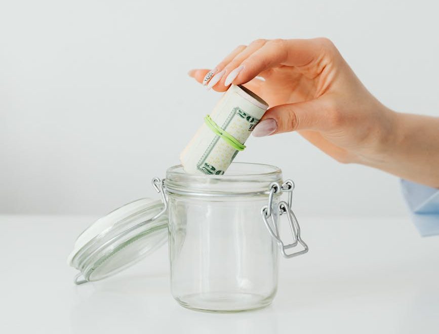 The Ultimate Guide to No Buy July: A 4-Week Challenge to Reset, Refocus and Reclaim Your Budget